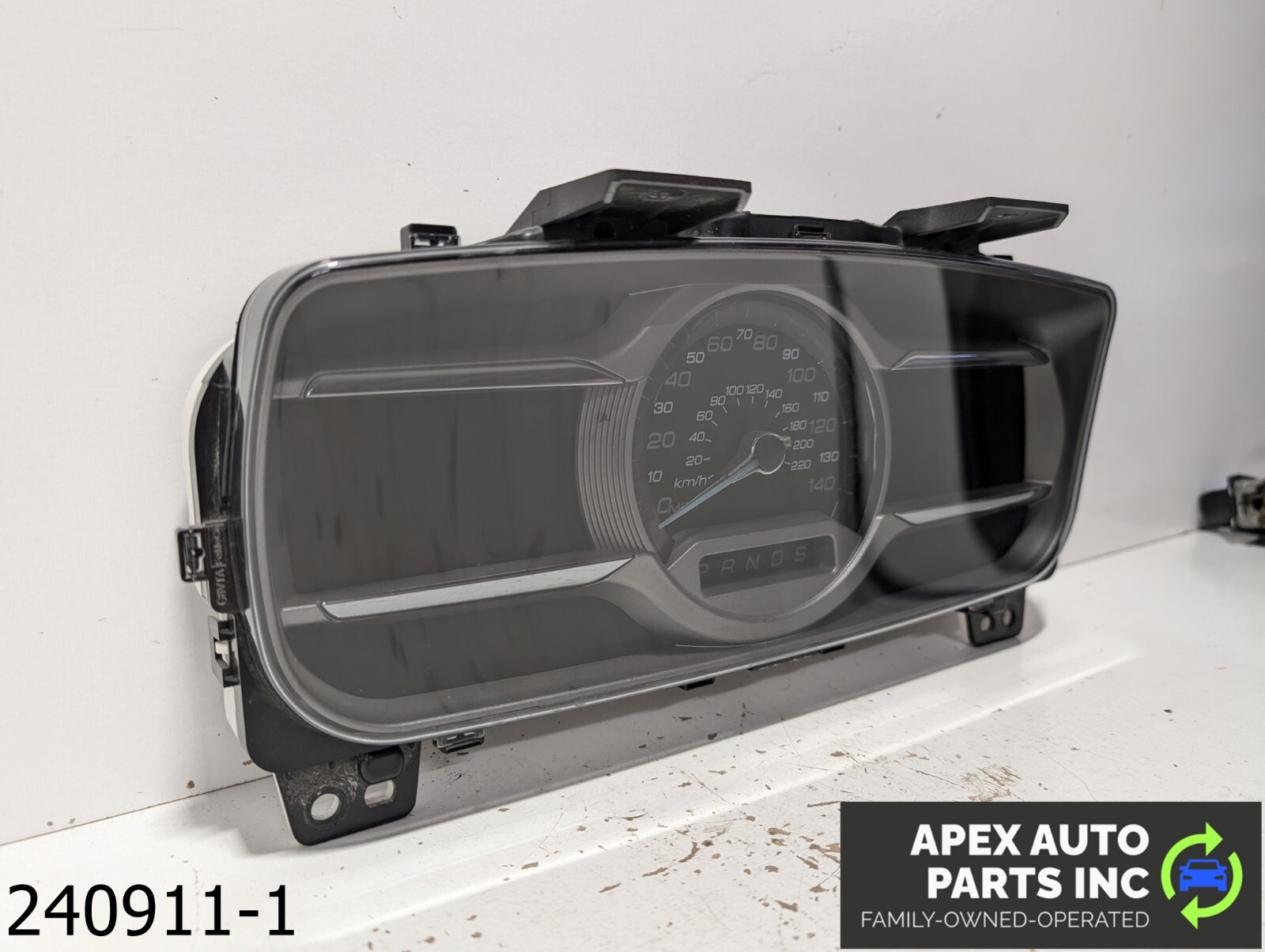 OEM 2017 Ford Taurus 3.5L Speedometer Cluster MPH