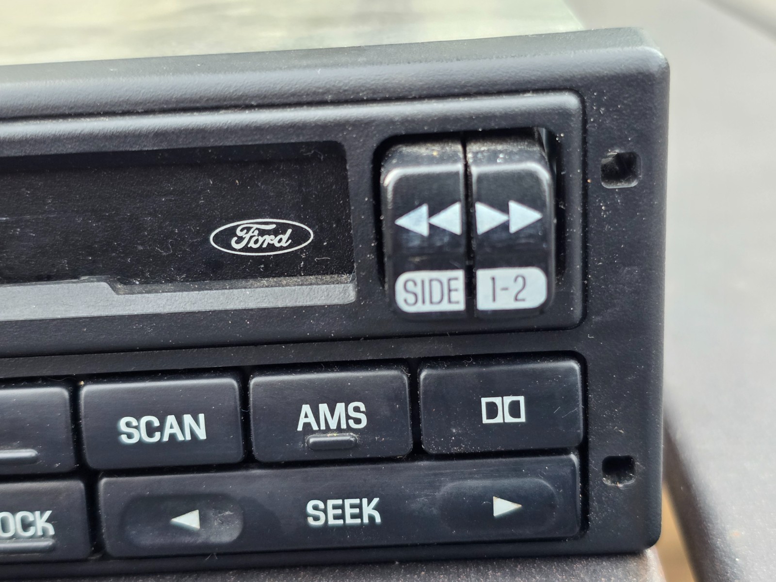 1990’s FORD MUSTANG THUNDERBIRD F150 AM/FM CASSETTE HEAD UNIT F68F-19B132-CA OEM