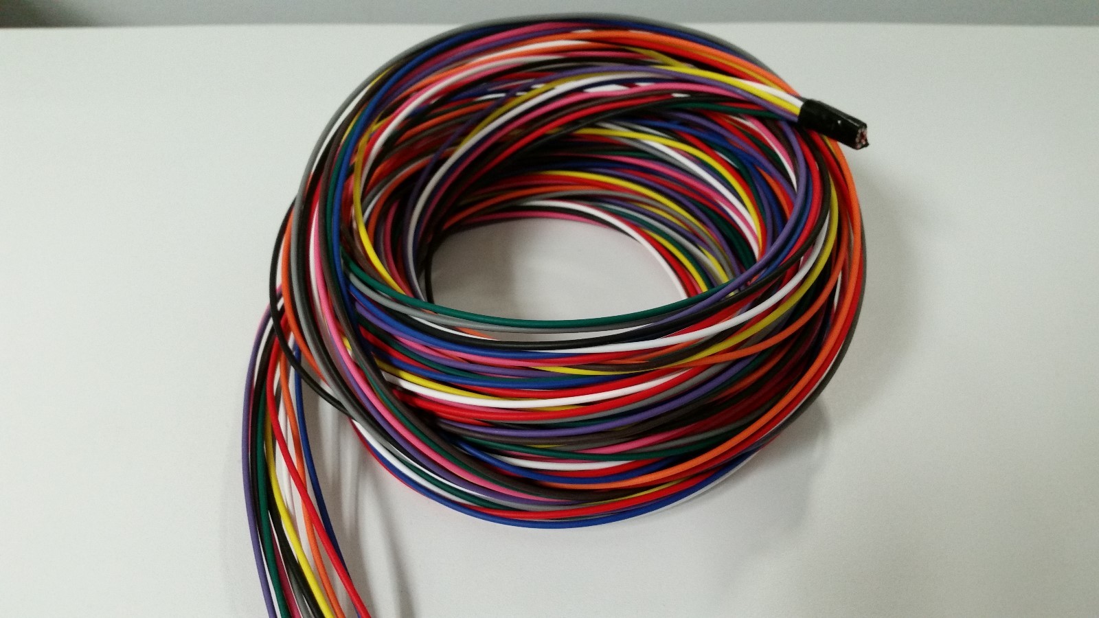 18 awg TXL HIGH TEMP AUTOMOTIVE POWER WIRE 11 SOLID COLORS 10 FT EACH 110 FEET