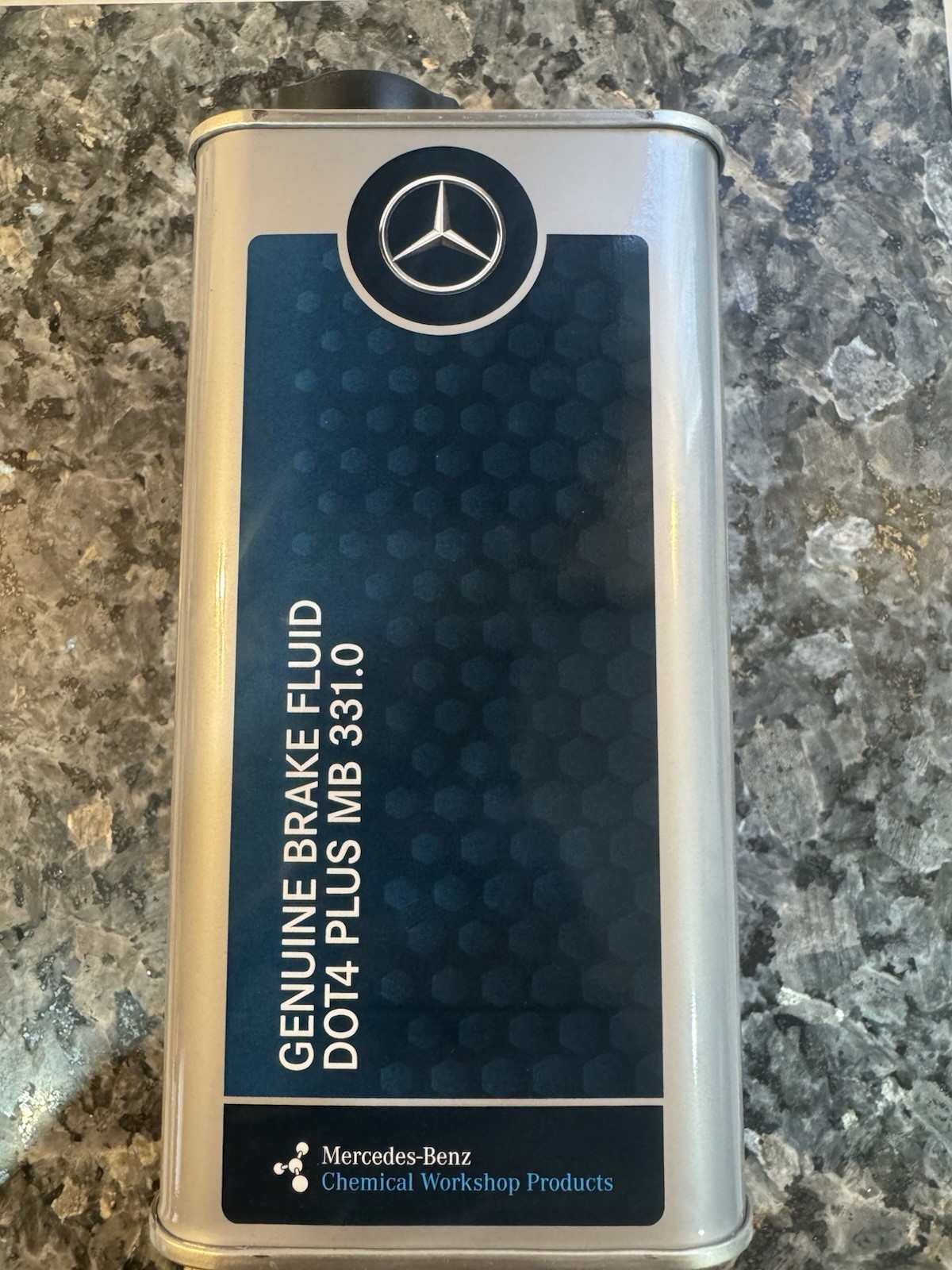 Genuine Mercedes-Benz DOT 4 Ultra Low Viscosity Brake Fluid 331.0 – 1L / 1.05qt