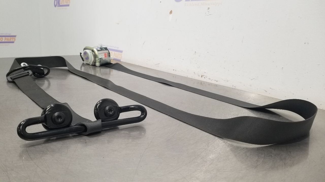 09 DODGE CHALLENGER SEAT BELT RETRACTOR FRONT LEFT DRIVER BLACK