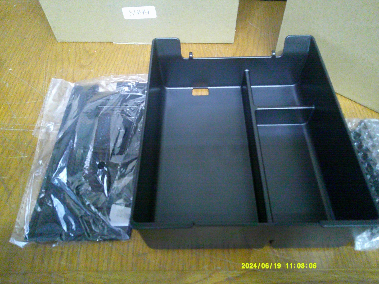 Center Console Armrest Organizer Tray For Rivian R1T/R1S 22-24