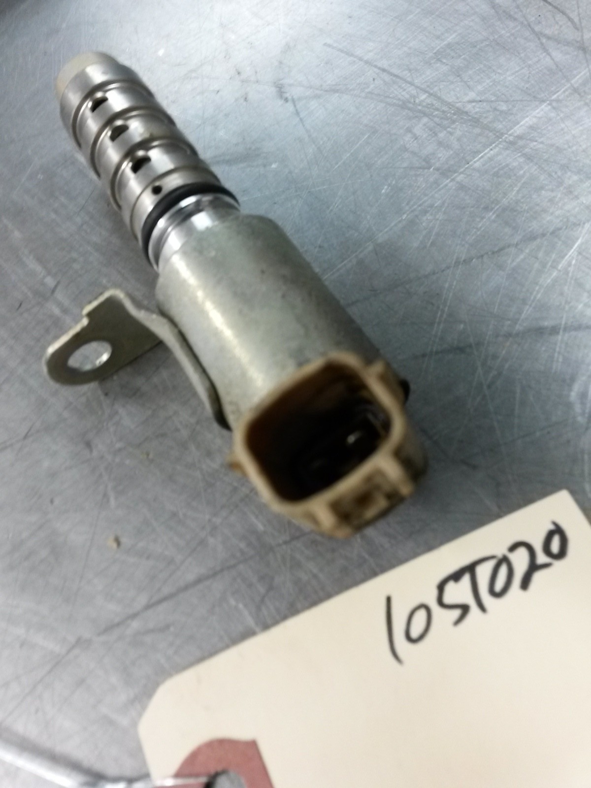 Variable Valve Timing Solenoid For 09-10 Nissan Cube 1.8