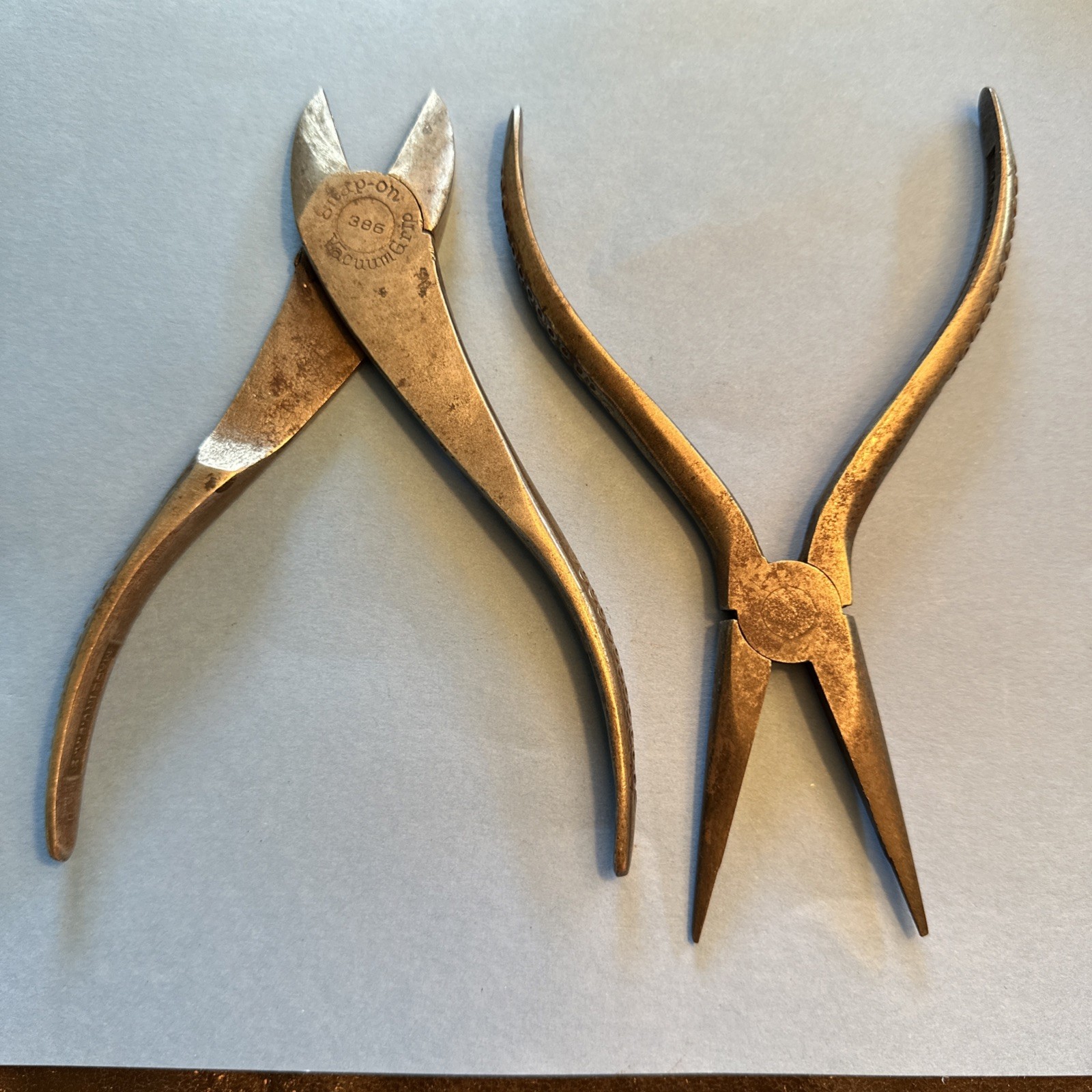 Pair Vintage Snap On Vacuum Grip #386 Diagonal Cutter & No 96 Needle Nose Pliers