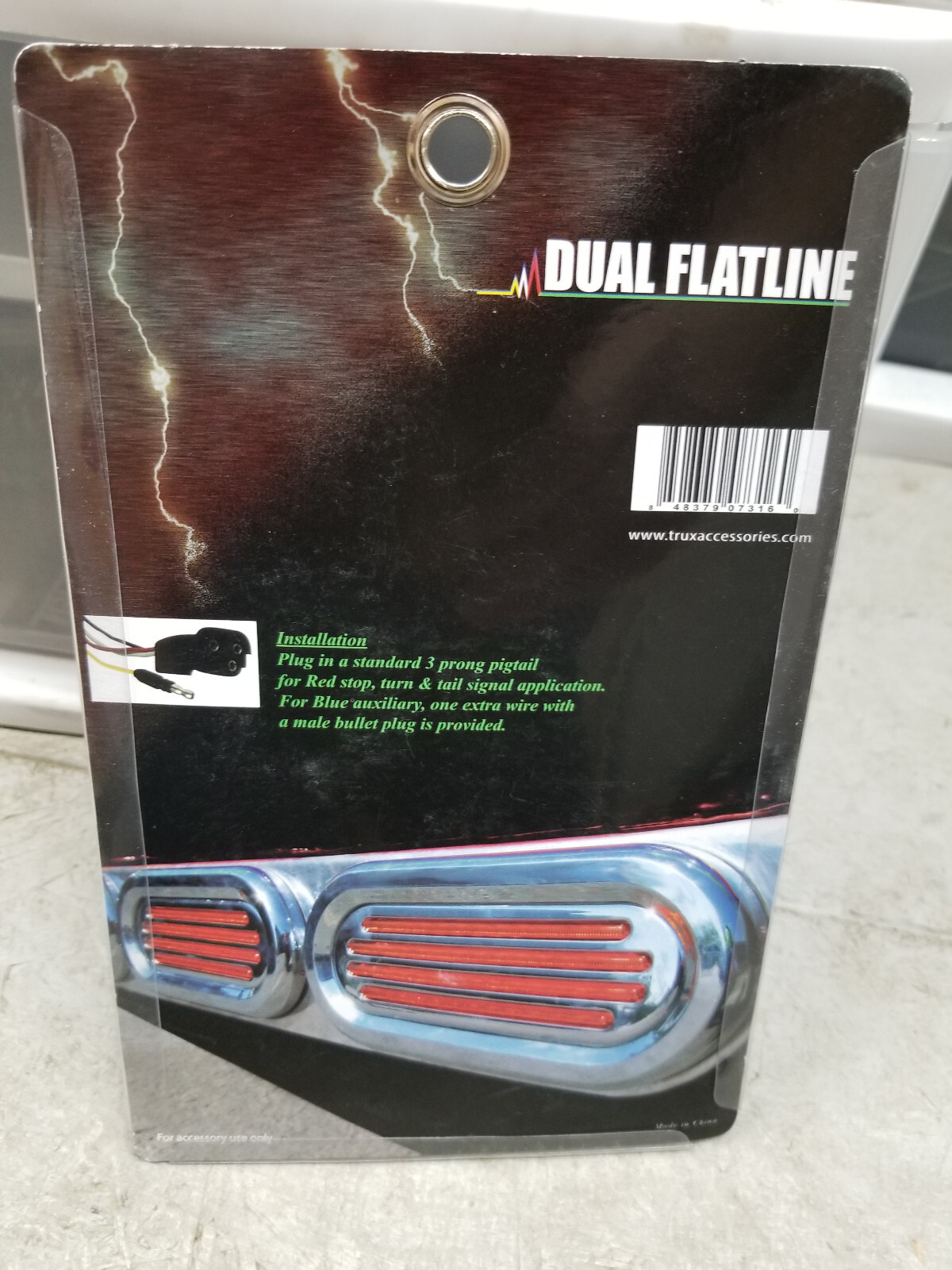Trux 6″ Oval Clear Red Stop, Turn & Tail to Blue Auxiliary Flatline LED Light