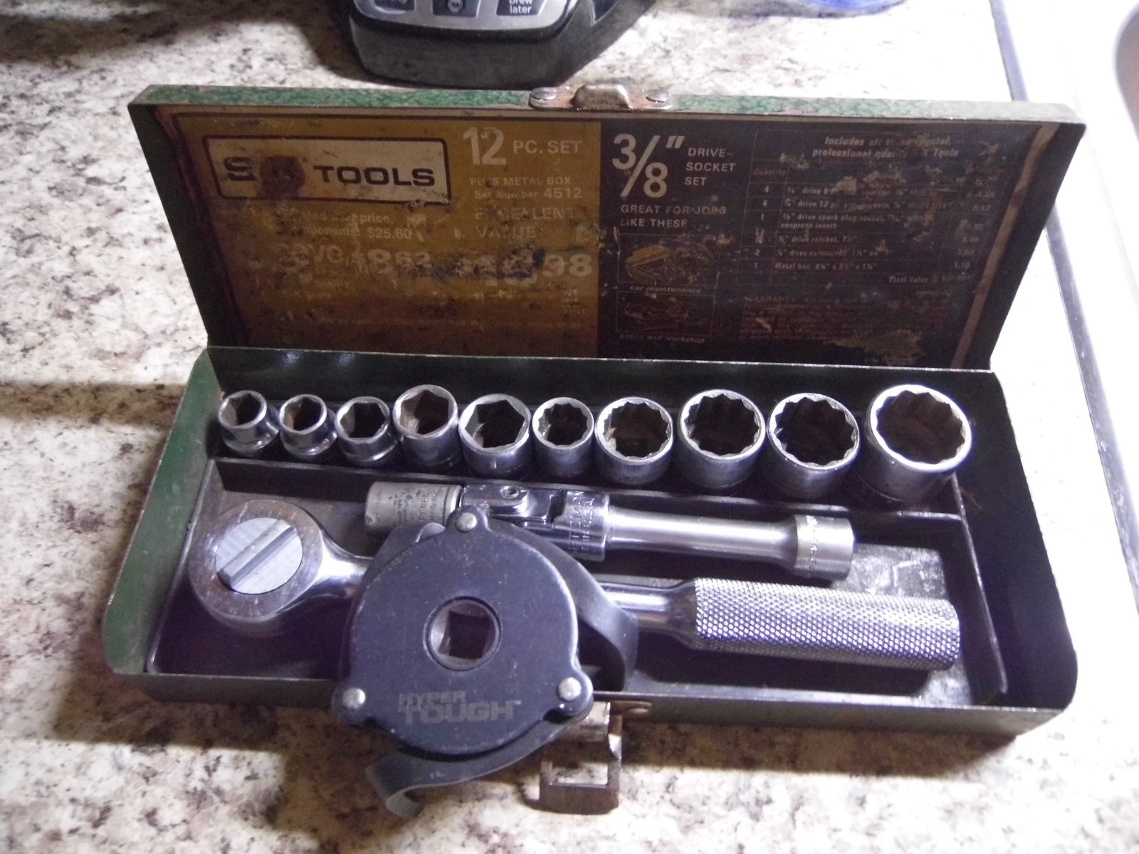 SK Tools 3/8″ Drive Ratchet 45170 with American Size Sockets Oil Filter Socket !