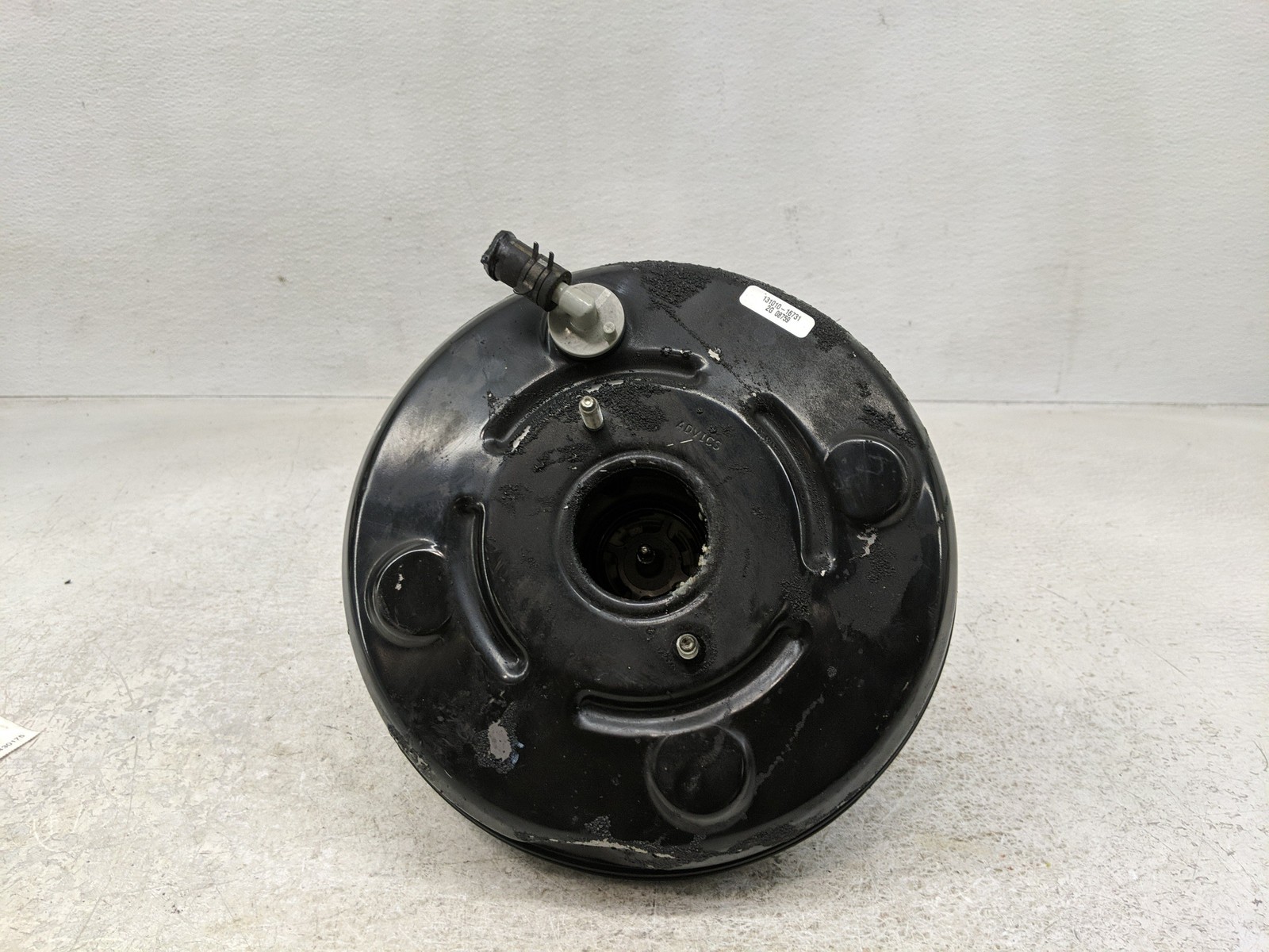 2009-2013 Toyota Corolla Power Brake Booster Oem YB81U