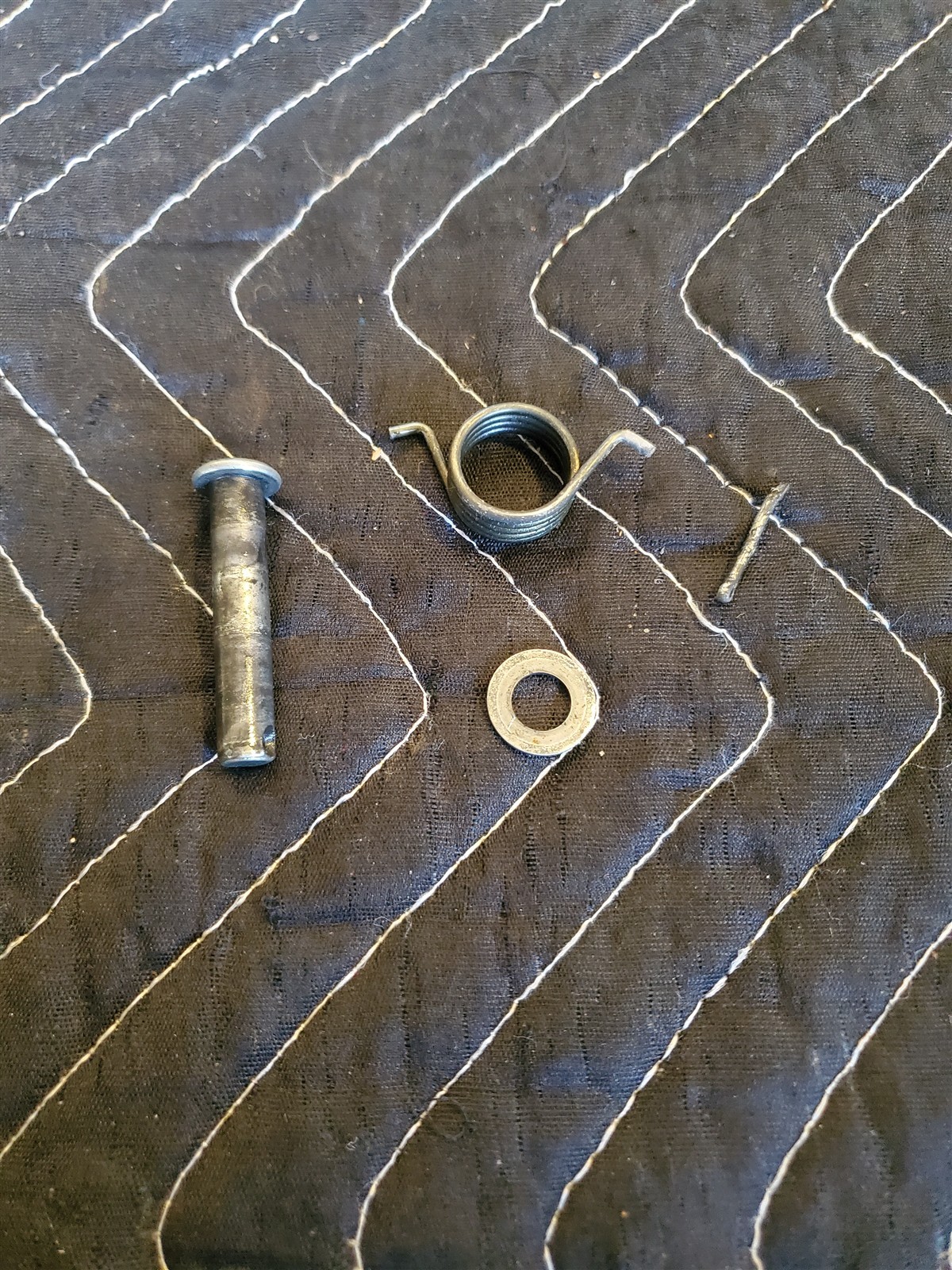 HONDA CBR954RR CBR 954 RR OEM RIGHT FOOT PEG PIN AND SPRING