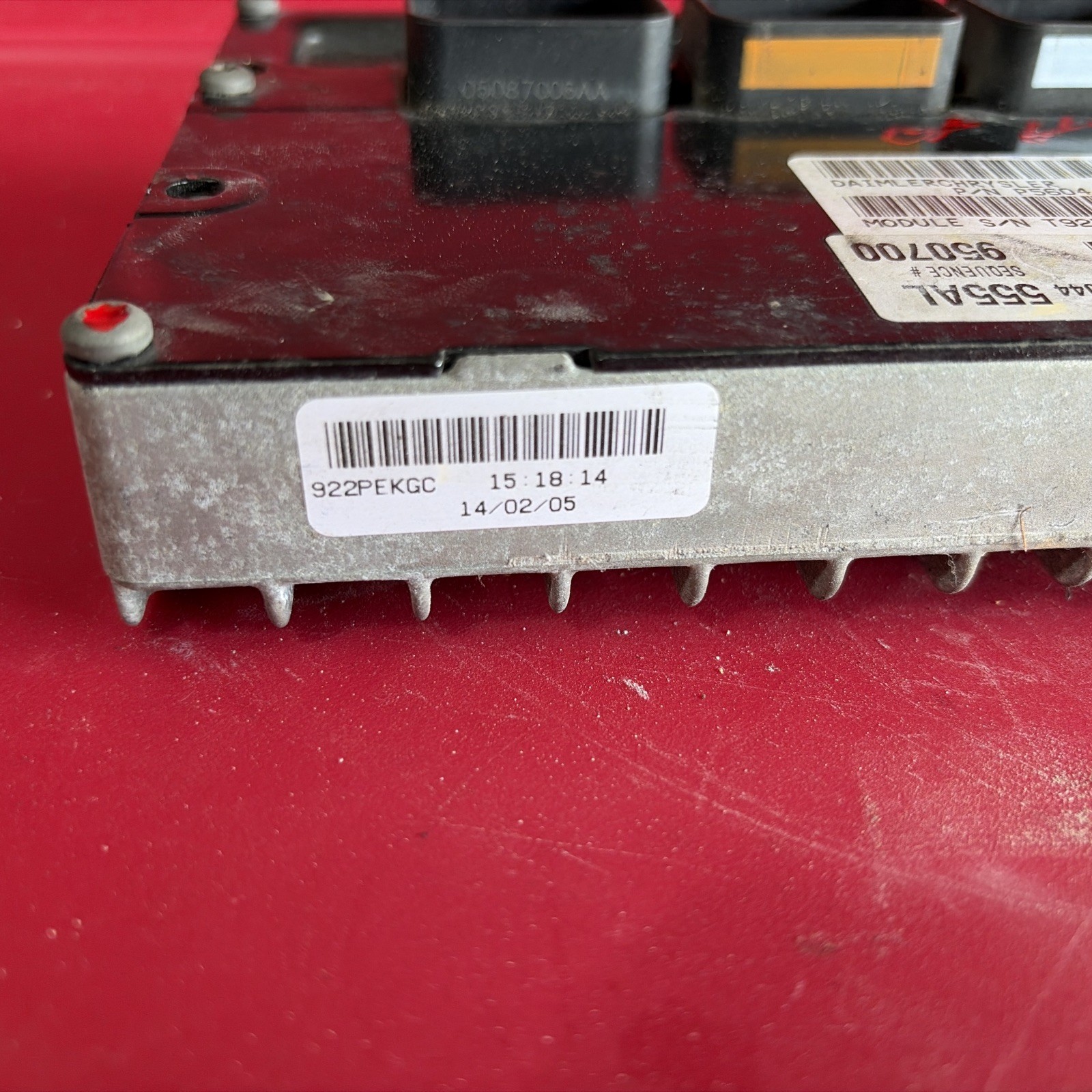 2005 JEEP GRAND CHEROKEE 5.7 ECU ECM PCM COMPUTER MODULE P56044517AE 56044555AL