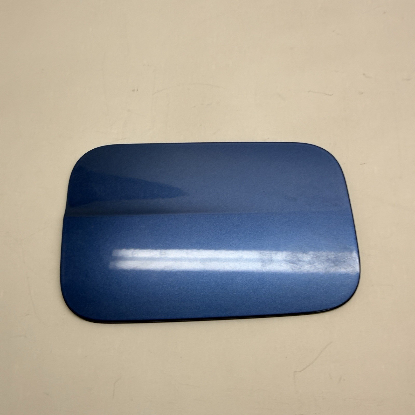 10-16 Mercedes W212 E350 E550 E63 AMG Fuel Gas Tank Door Cover OEM A2127570006
