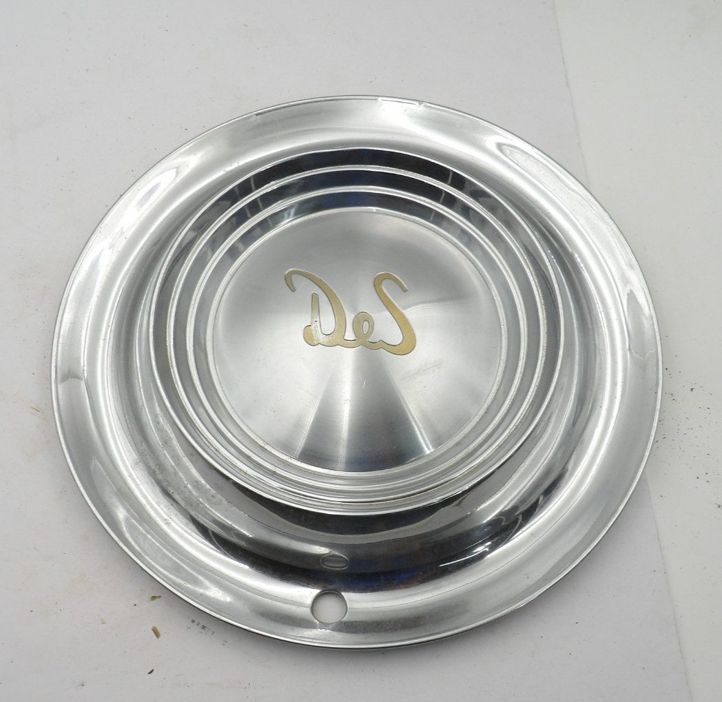 DeSoto Wheel Cover Script 15 inch