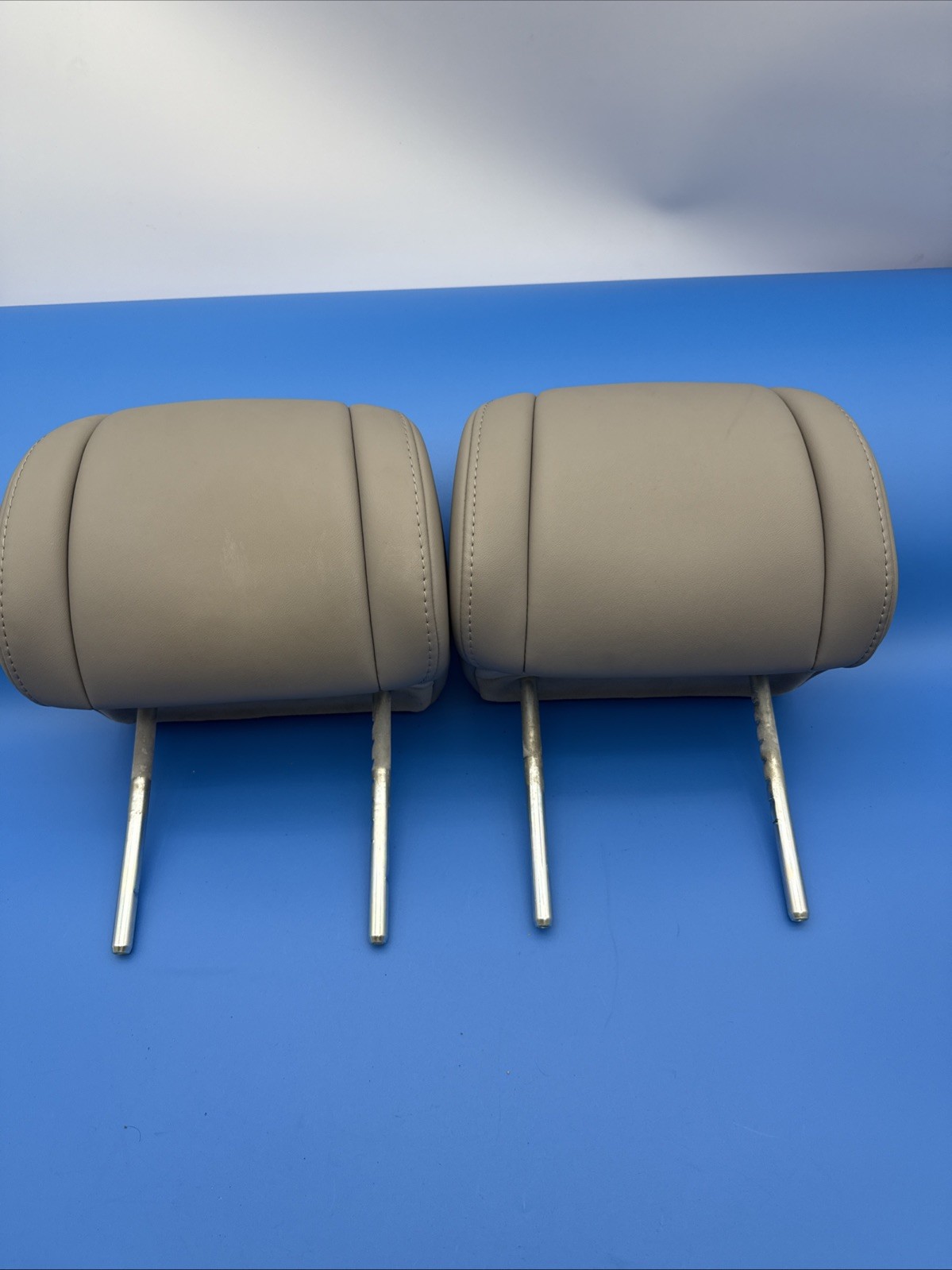 2009-2015 Honda Pilot Front Driver Passenger Seat Head Rest Headrest Gray BB