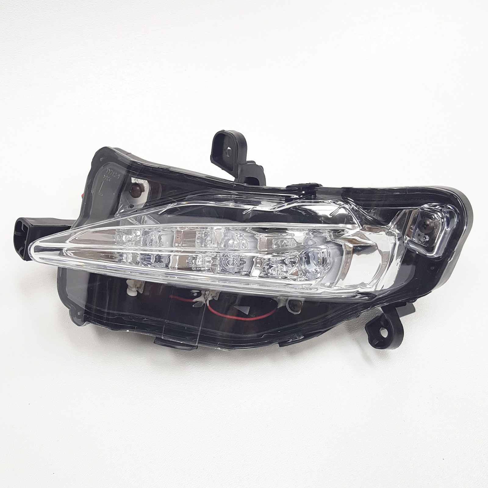 Built-in LED DRL Fog Light For 2017-2019 Toyota Corolla CE L LE XLE Switch Bezel