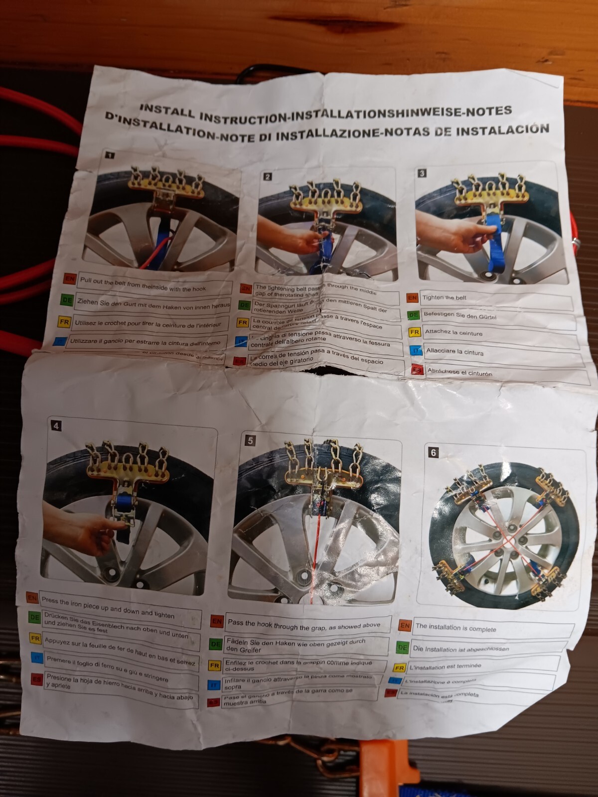 Snow Chains for Car, SUV, Pickup Trucks. New Open Box item as shown in photos