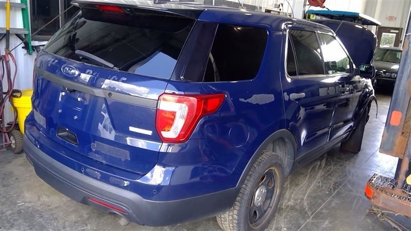 Driver Tail Light With Police Package Wig Wag Fits 16-19 EXPLORER 741289