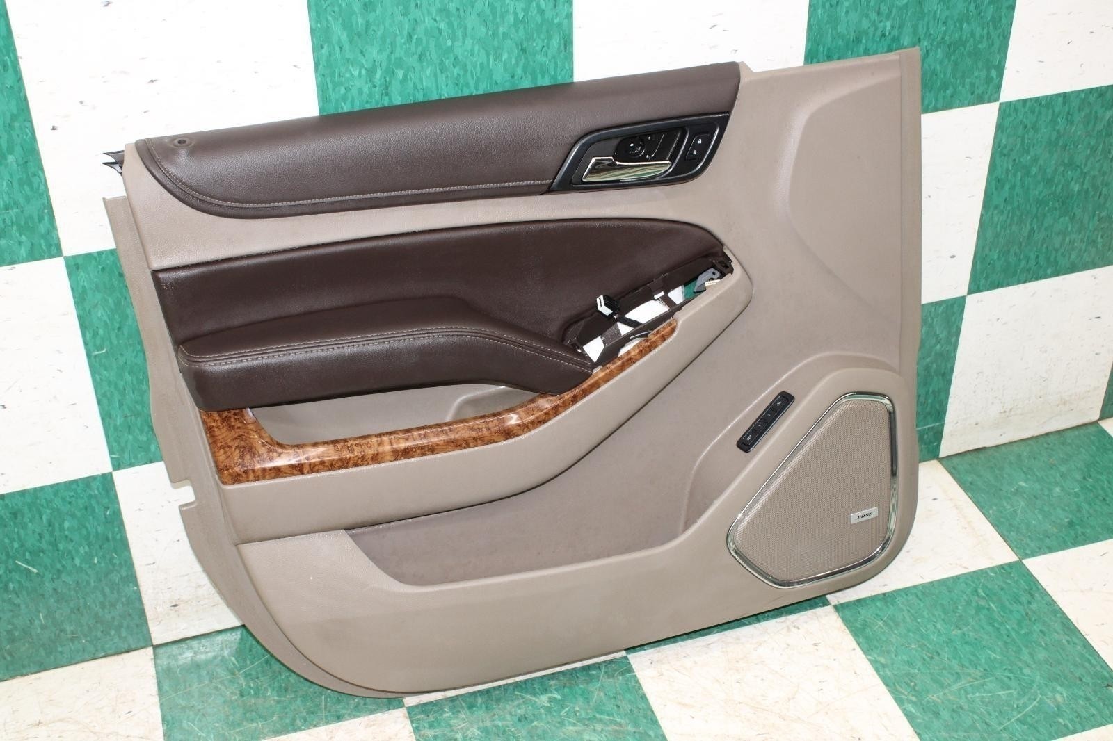 15-20 Suburban 1500 Cocoa Dune Woodgrain Front LF Door Trim Panel Factory Driver