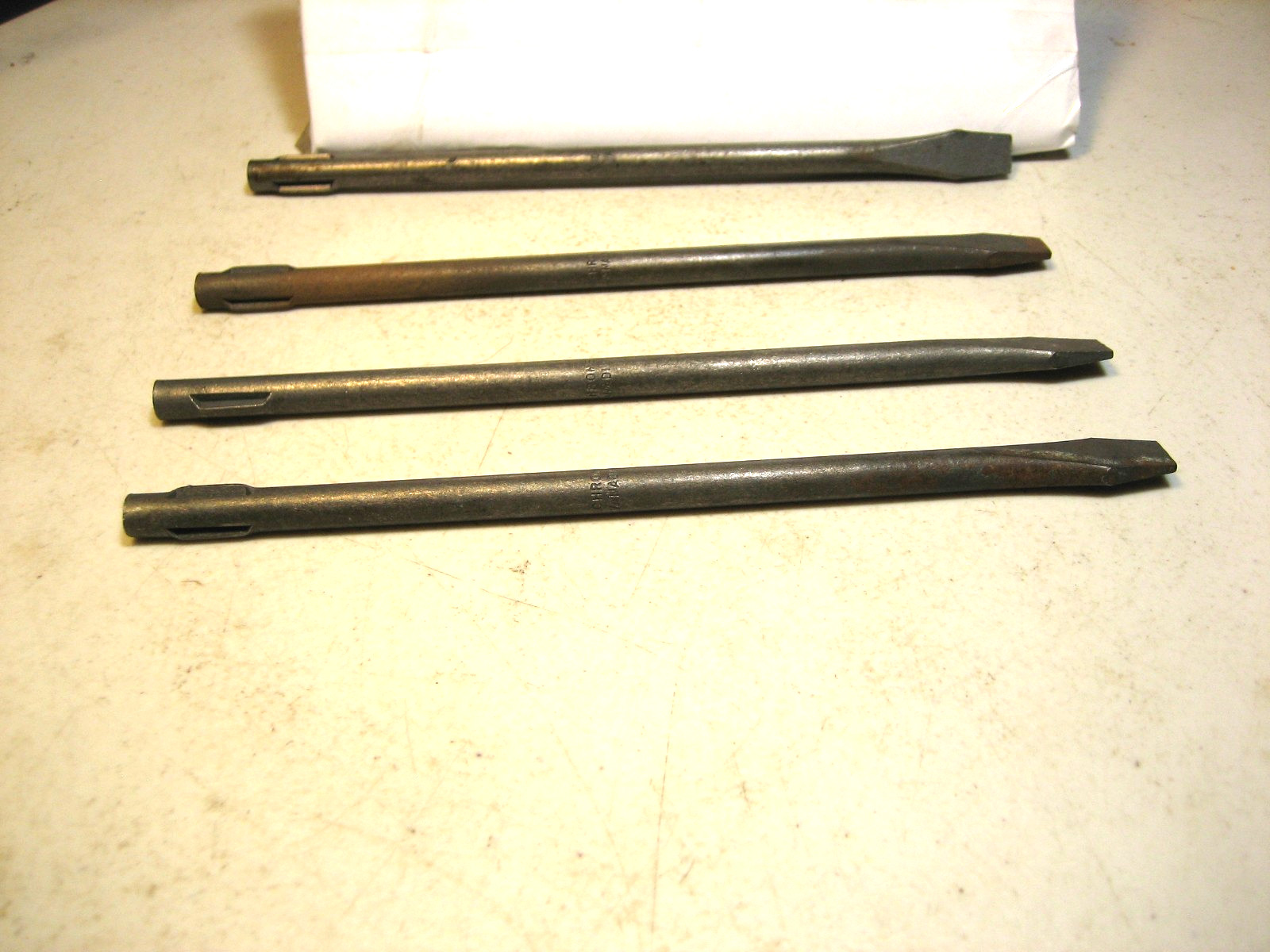 Replacement Screwdriver Shafts (3 pieces) 3/8″WIDE BLADES @7.5″LONG