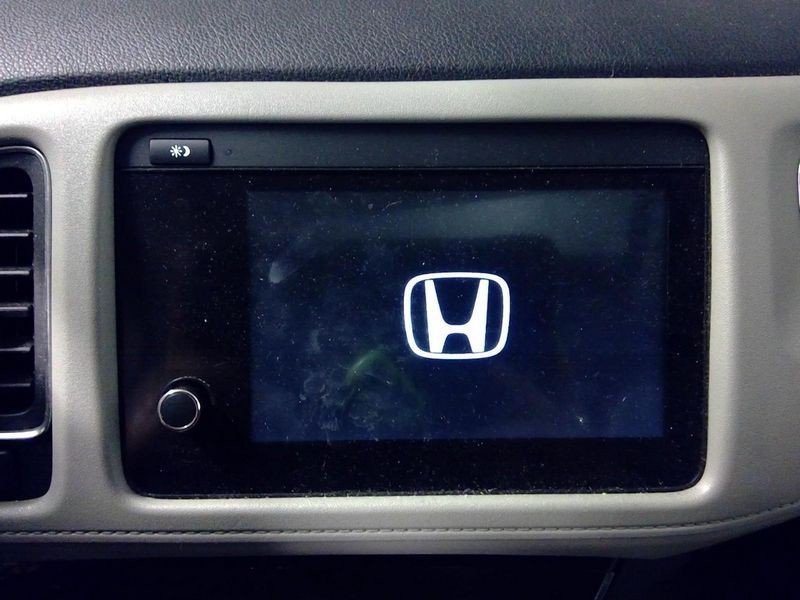 2019-2022 Honda HRV HR-V EX Radio Satellite Receiver Head Unit US Market OEM