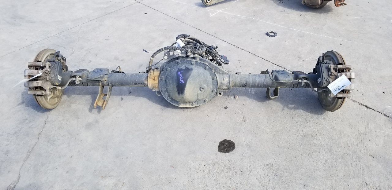 20 GMC SIERRA 1500 REAR AXLE ASSEMBLY 9.5″ RING GEAR 3.23 RATIO