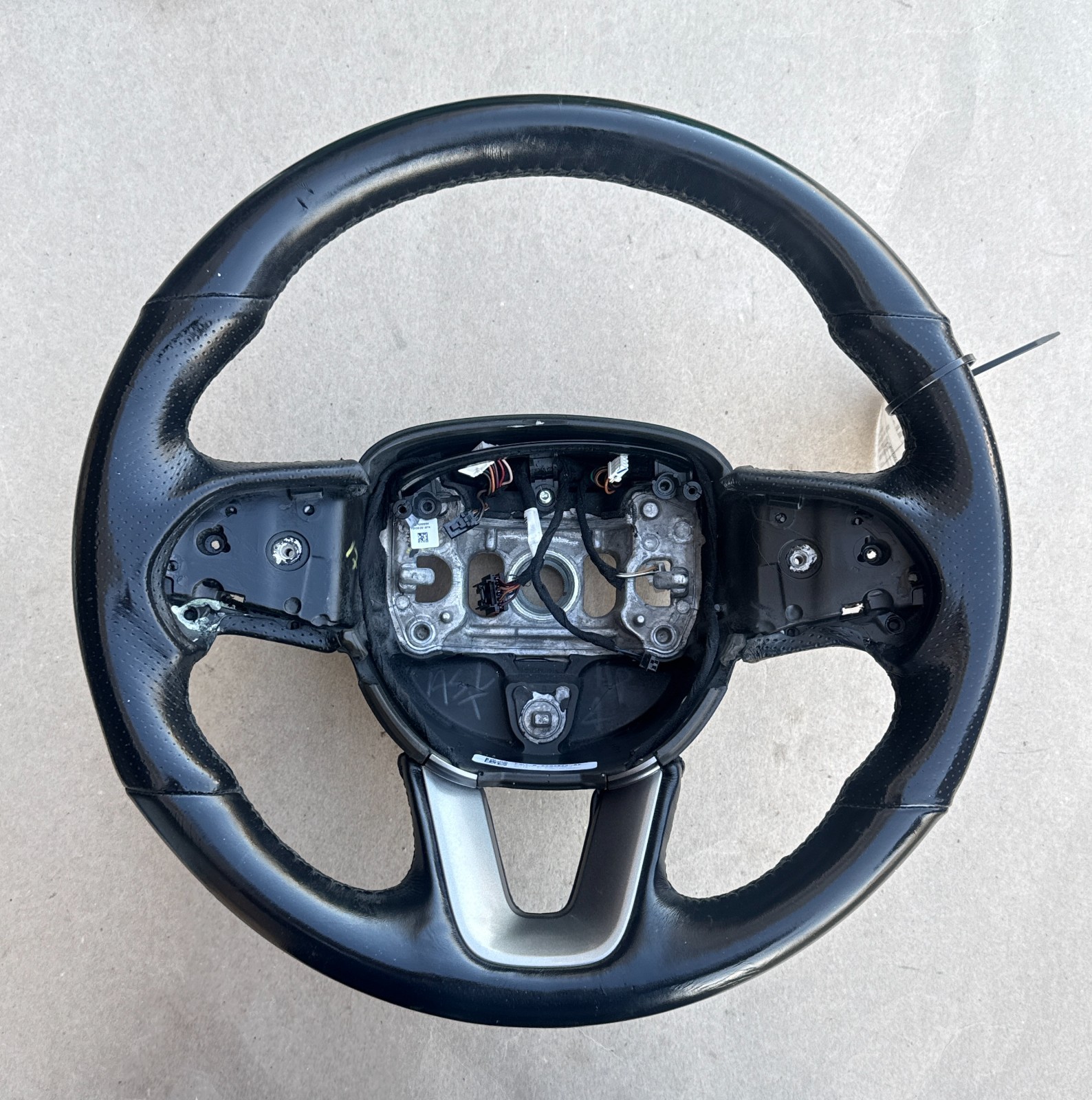 2015-2023 DODGE CHARGER DRIVER STEERING WHEEL ASSEMBLY OEM 5VG282X9AE