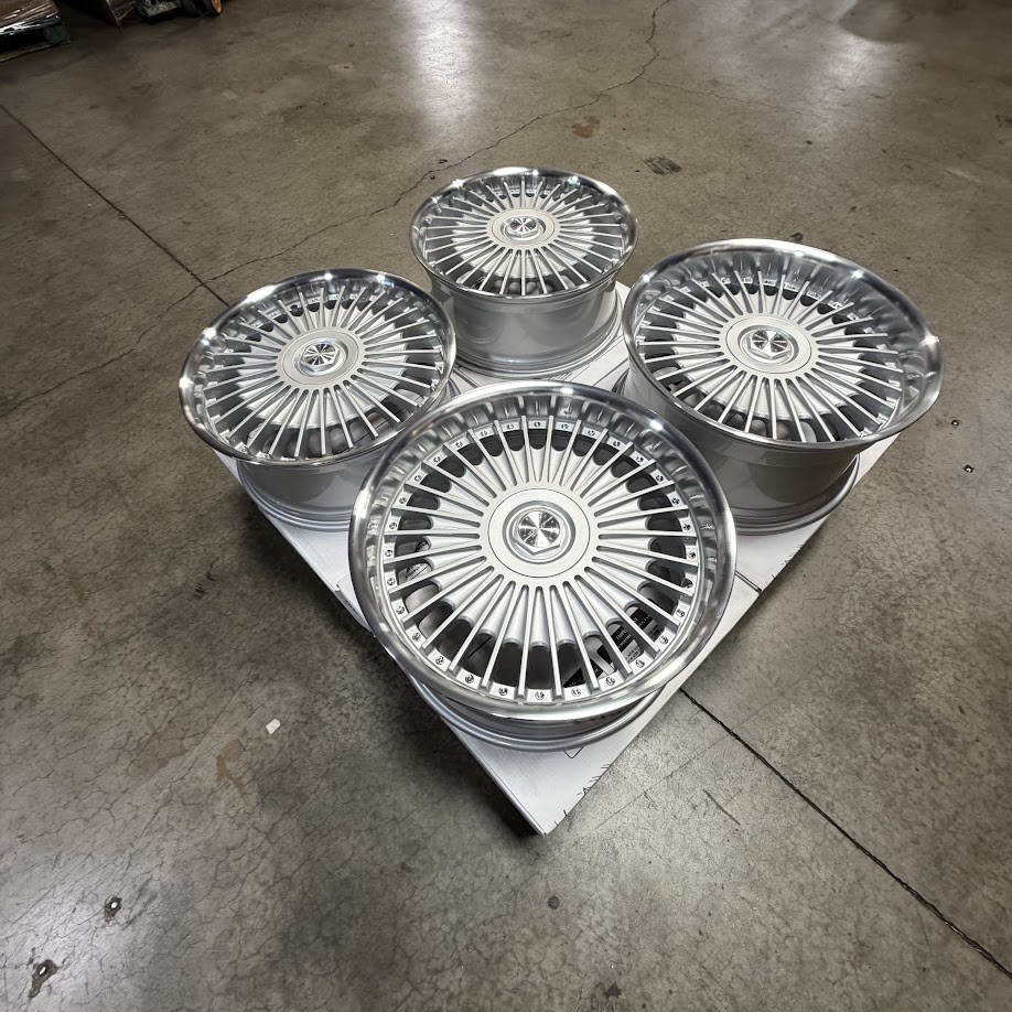 Used 20×8.5/20×10 MRR VP4 5×120 35/38 72.6 Silver Machined Lip Wheels set-4