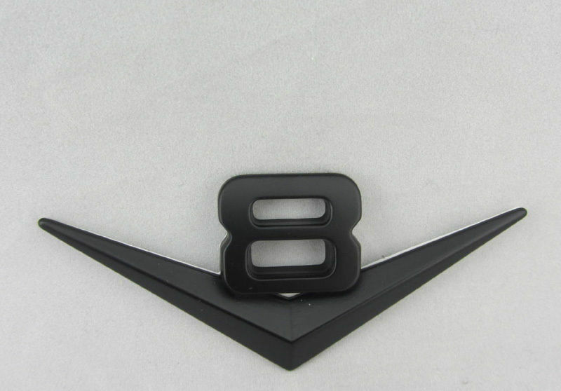 Black Car V8 Engine Metal Sticker Rear Badge 10.4 × 4.3 cm
