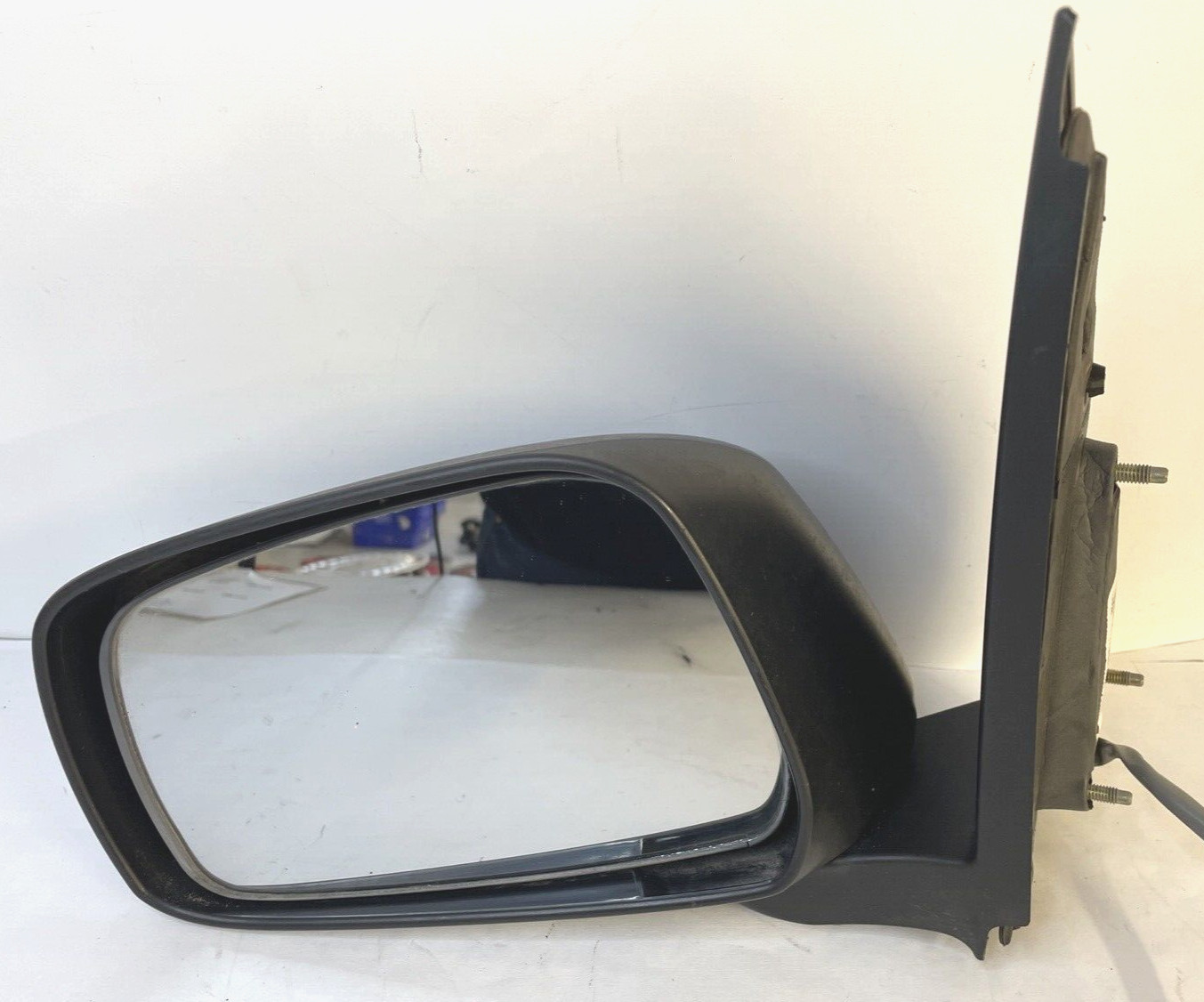2005-21 Nissan Frontier LH Driver Side Mirror Power non-Heated OEM 128-52872L