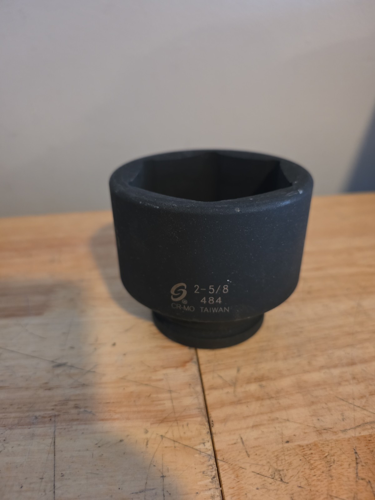 Sunex Tools 484 3/4″ ■Drive 6 Point Std Impact Socket 2-5/8″ Black Oxide CR-MO