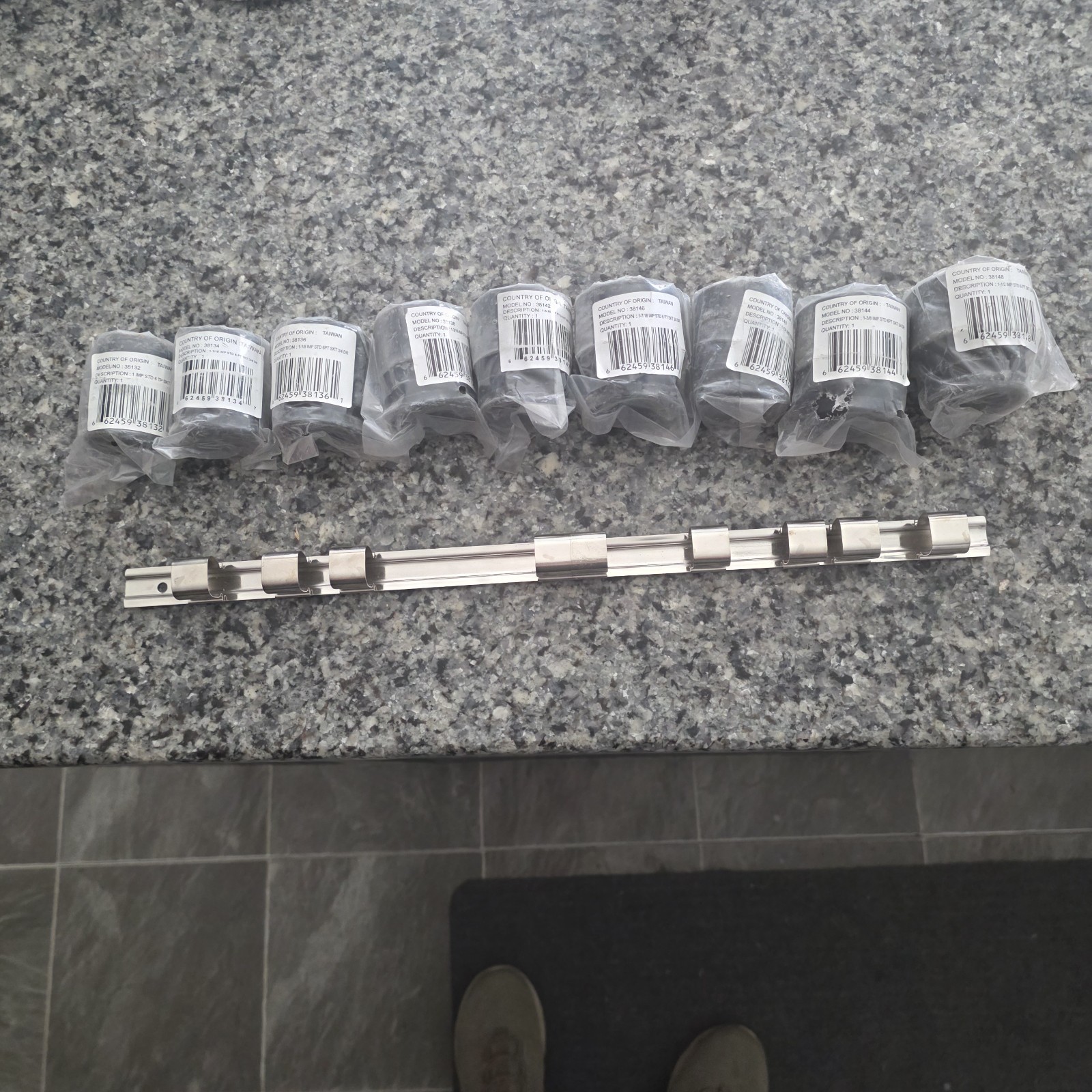 Williams 38920 3/4 Drive 9pc Impact Socket Set New In Box SAE Sizes 1″ – 1-1/2″