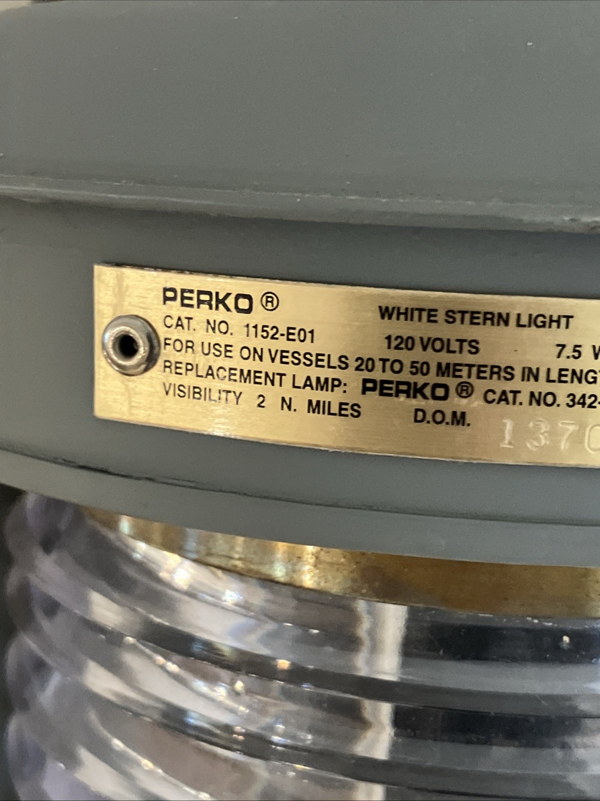 Ship Lattern Perko White Stern Light, Vessels 20-50 Meters, 1152-EO1, 120 V 7.5W