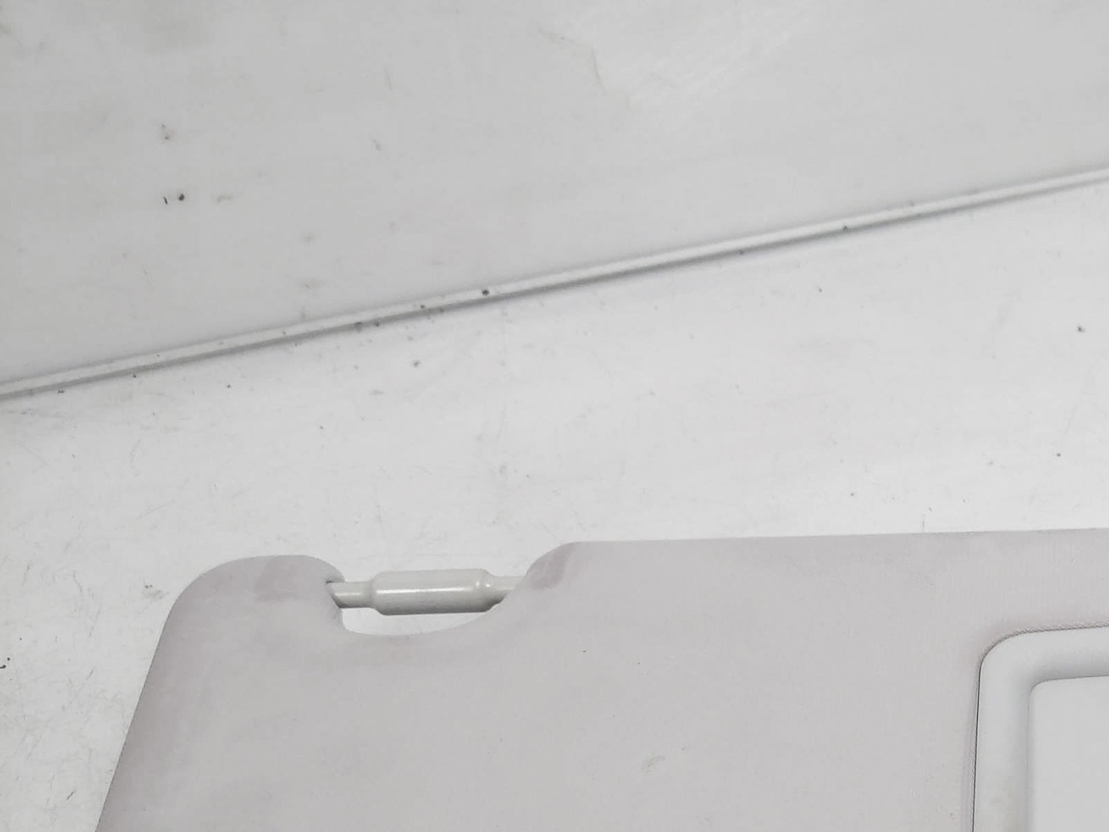 2016-2018 Toyota Prius Passenger Side Interior Sun Visor 74320-47480-E0
