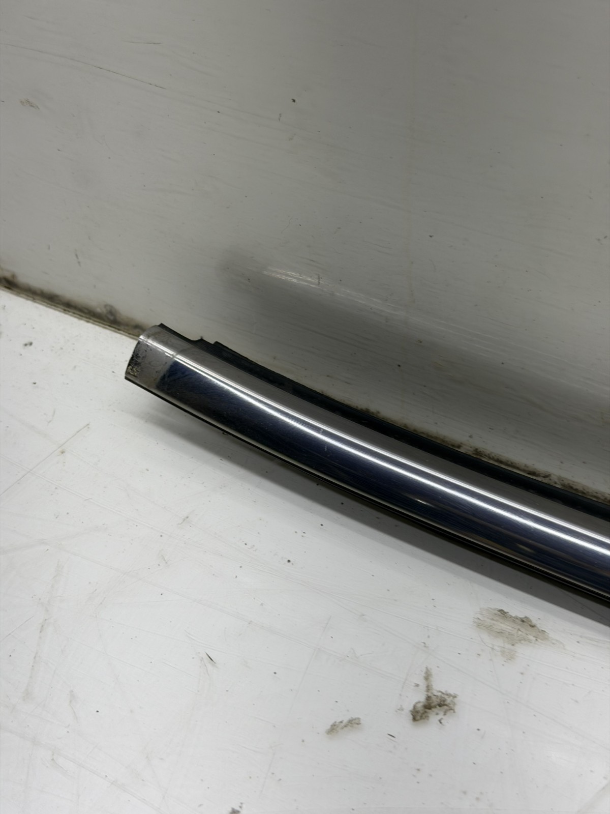 2016-2023 Nissan Maxima OEM Left Front Exterior Door Outer Window Belt Molding