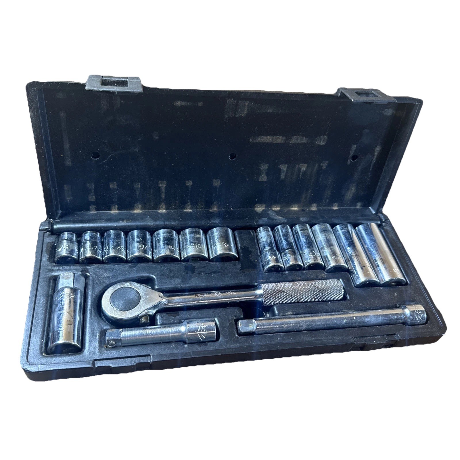SK USA Tools 3/8″ Drive SAE Socket Ratchet Mechanic 17pc. Set Vintage