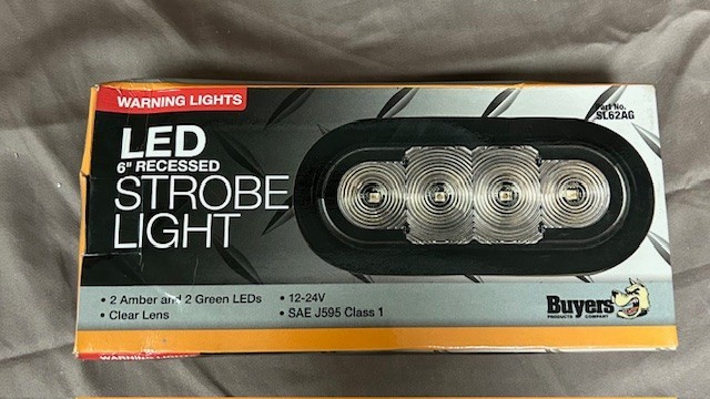 BUYERS PRODUCTS CO, WARNING STROBE LED, 2 AMBER/ 2 GREEN, SL62AG, NEW OLD STOCK