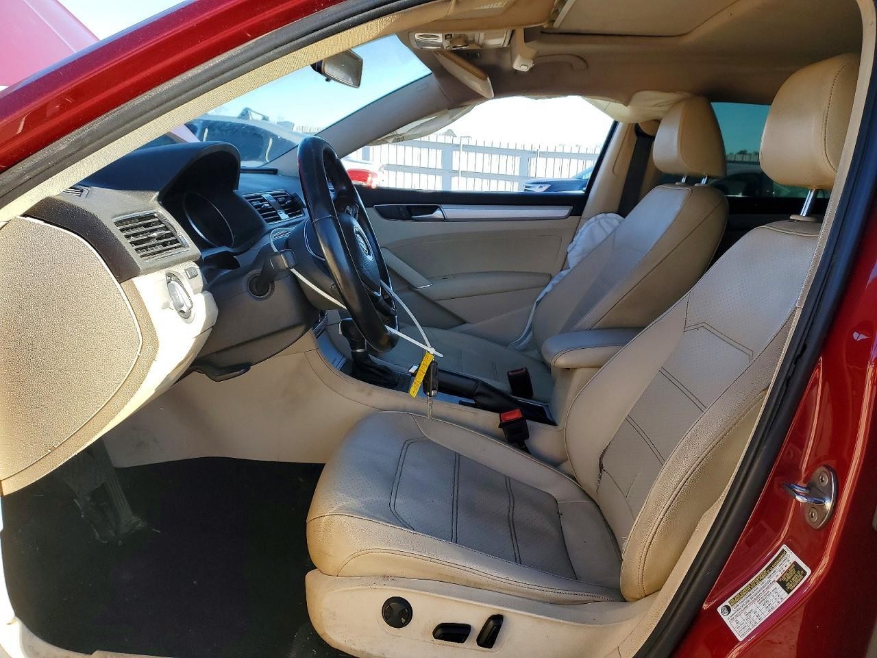 Used Mobile Phone Control Module fits: 2019 Volkswagen Passat Communication inte