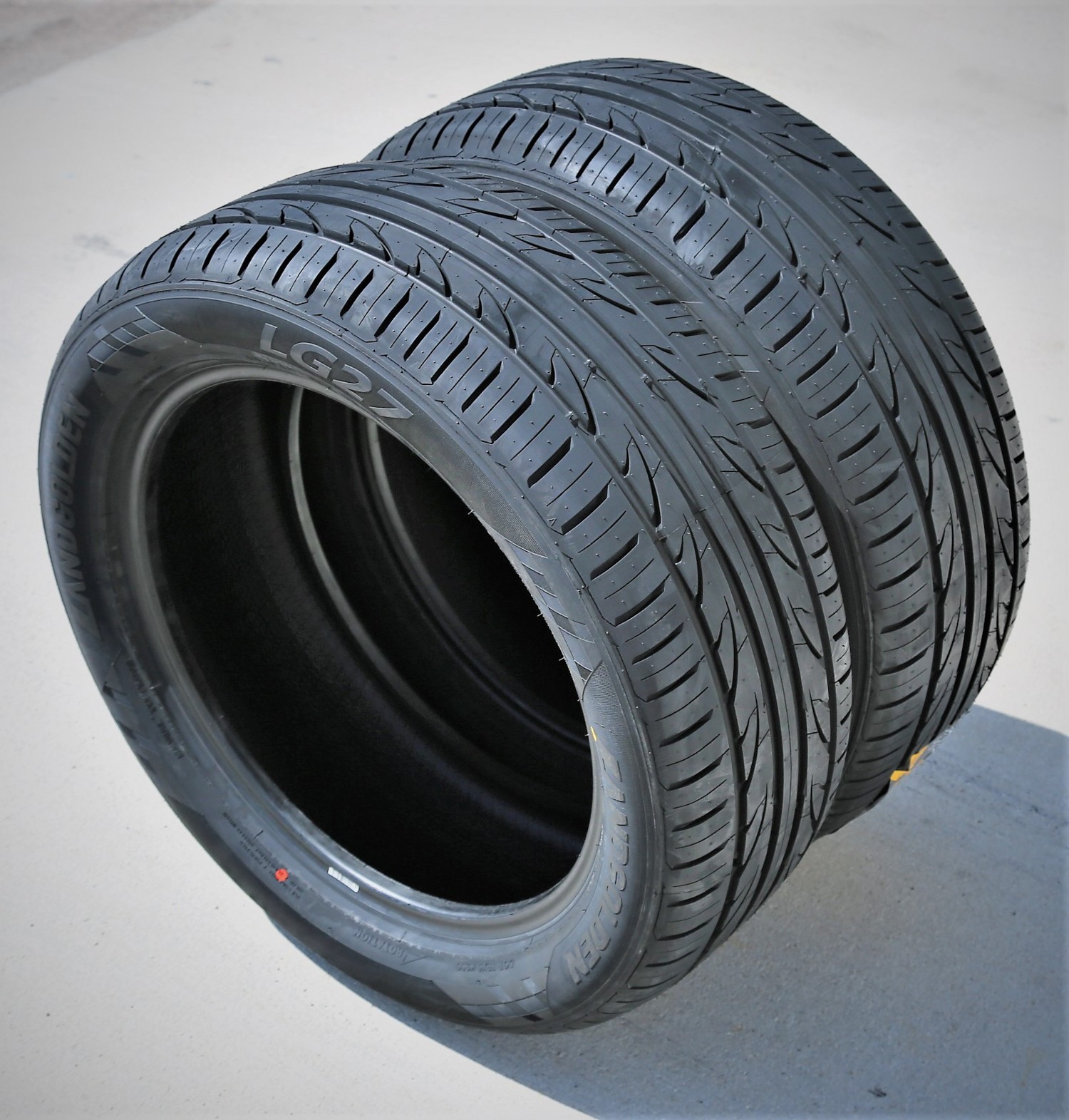 Tire Landgolden LG27 205/45ZR17 205/45R17 88W XL A/S High Performance