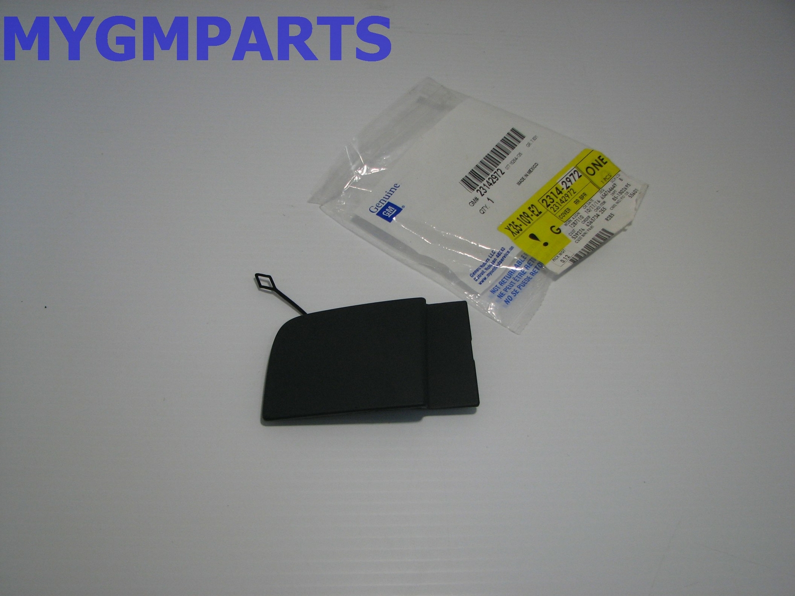 GMC YUKON SPARE TIRE KEY CYLINDER COVER PAINT TO MATCH 2015-2017 NEW GM 23142972