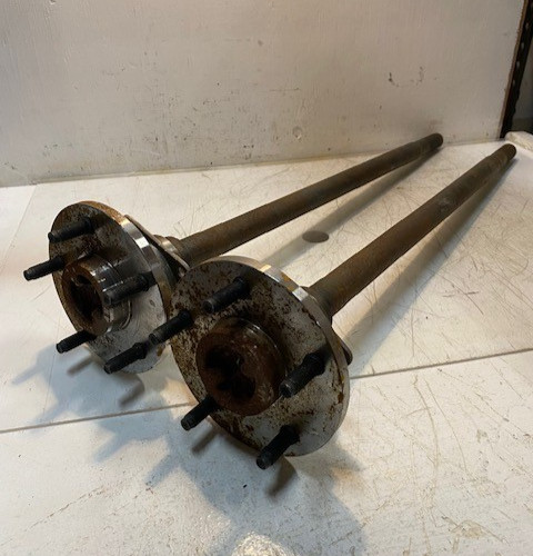 2 Quantity of Rear Axle Shafts 5x127mm Bolt Pattern 27-Spline 33″ Long (2 Qty)