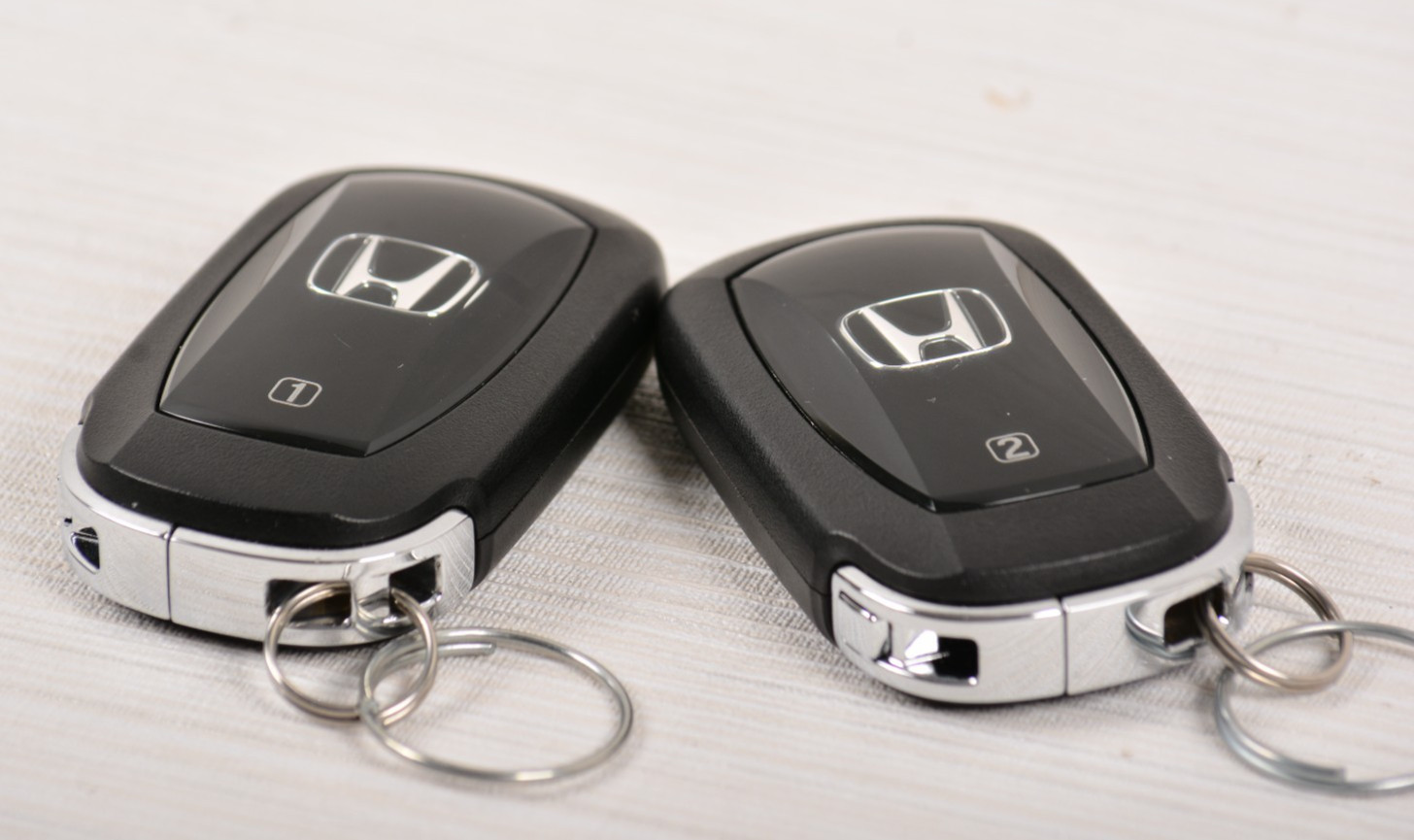 OEM 2x 2022-2025 Remote Key Fob Honda Pilot HR-V CR-V Civic KR5TP4 72147-3A0-A11