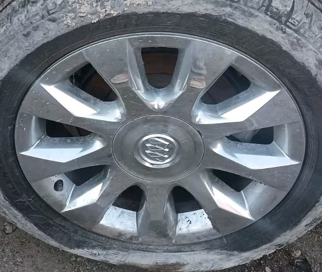 1) ONE 2010-2017 BUICK ENCLAVE Chrome Wheel Center Hub Cap Hubcap 9597721