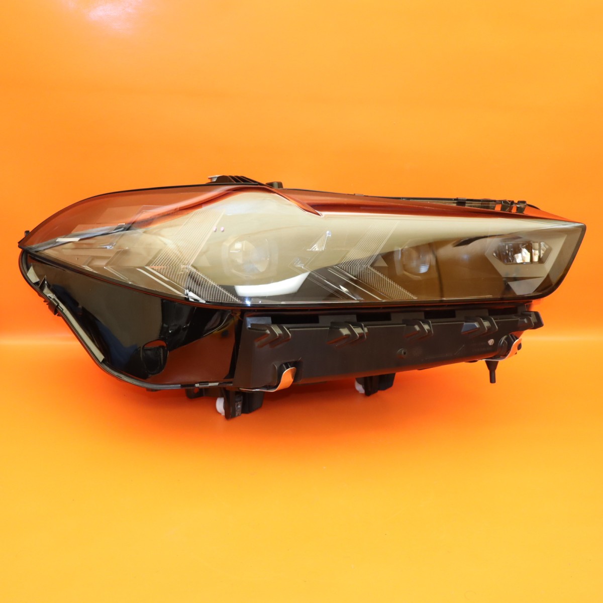 BMW X5 HEADLIGHT RIGHT PASSENGER 2024 2025 A8 5A8E124 SHADOW LED OEM