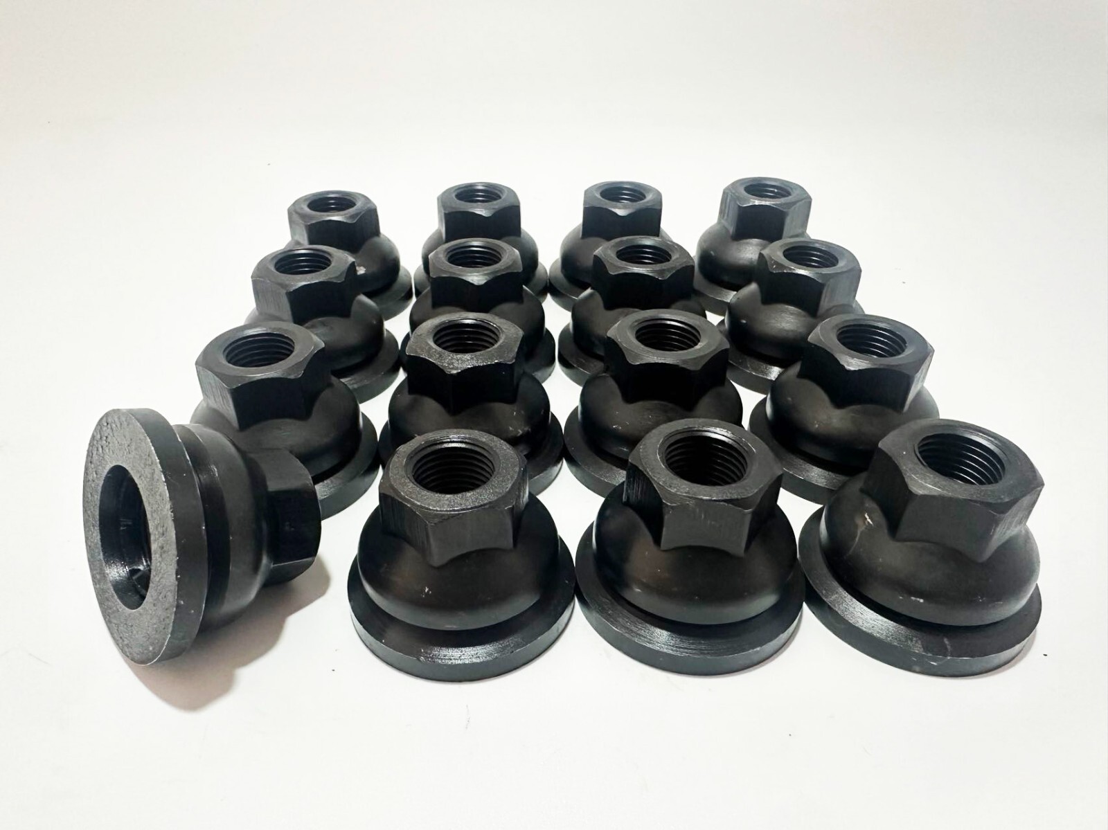 32 Black Oxide Dually Wheel Lug Nuts Flat Seat For 1987-1998 Ford F-250 F-350