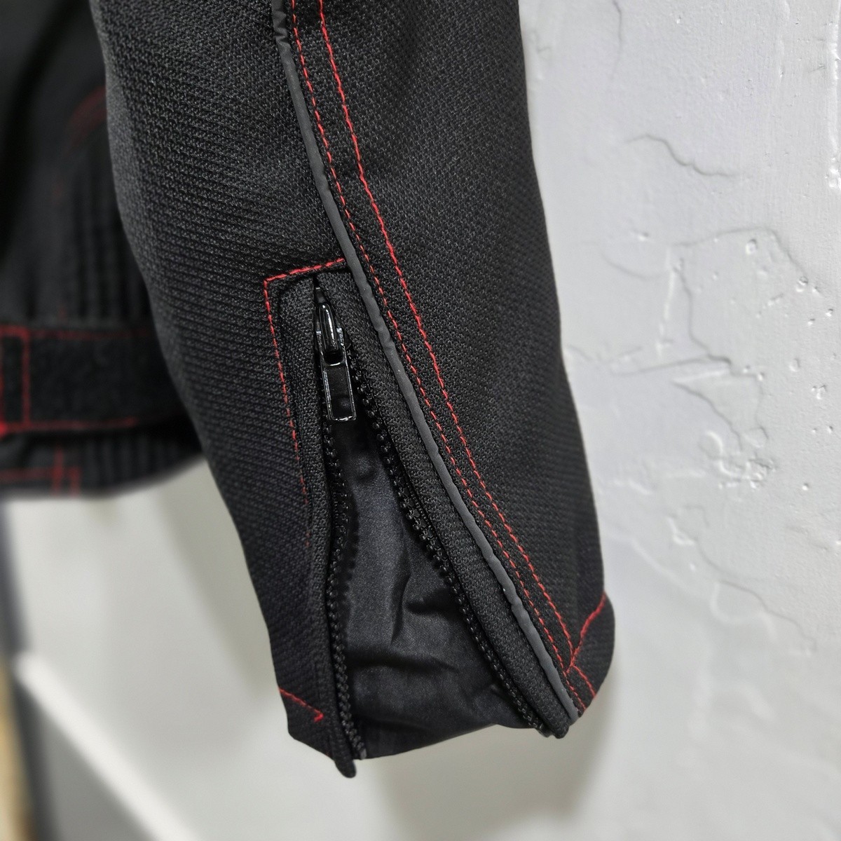 Revolution Gear Black Red Rose Embroidered Women’s Lined Riding Jacket Size M
