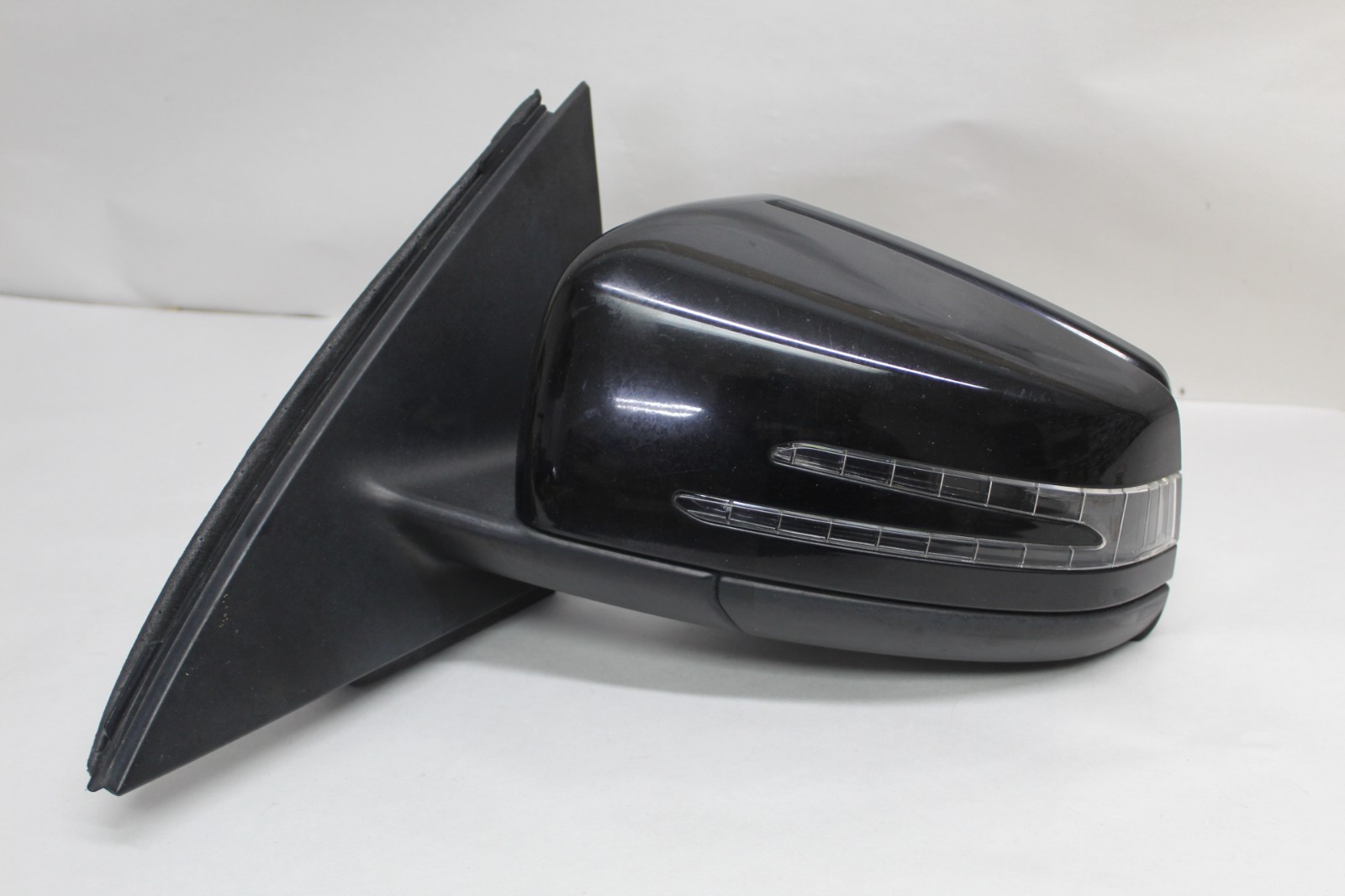 2012 2013 2014 Mercedes C250 C300 C350 W204 Driver Side View Door Mirror Oem