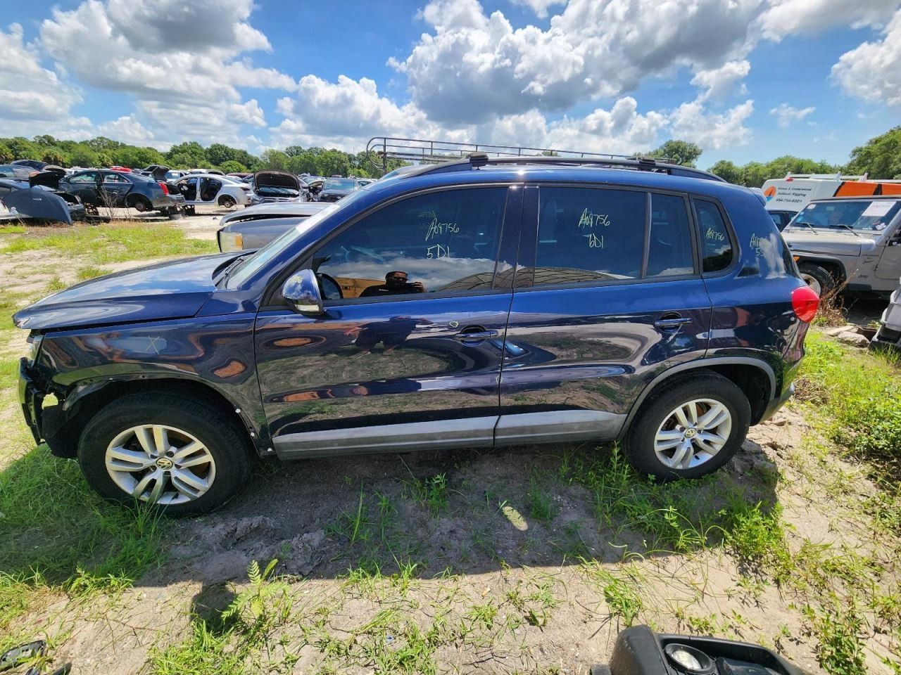 Chassis ECM Communication Interface Box Telephone Fits 12-15 TIGUAN 272650