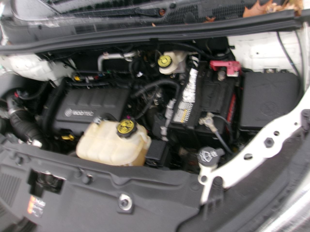 Fuse Box Engine VIN B 8 Digit Opt Luv Fits 17 ENCORE 2210194