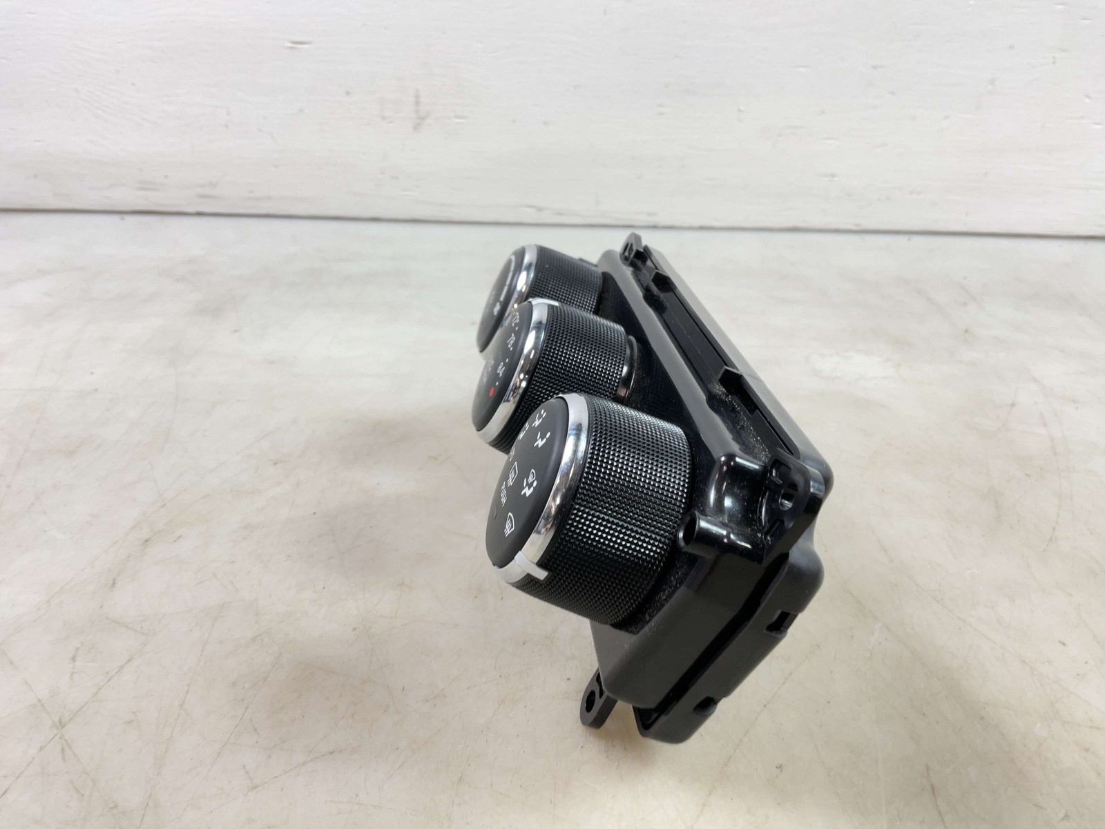 Used A/C Selector Switch fits: 2015 Jeep Wrangler w/AC w/automatic temperature c