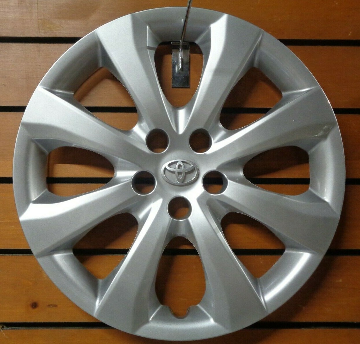 NEW 16″ inch Hubcap Wheel Cover Fits 2020 2021 Toyota Corolla 61191