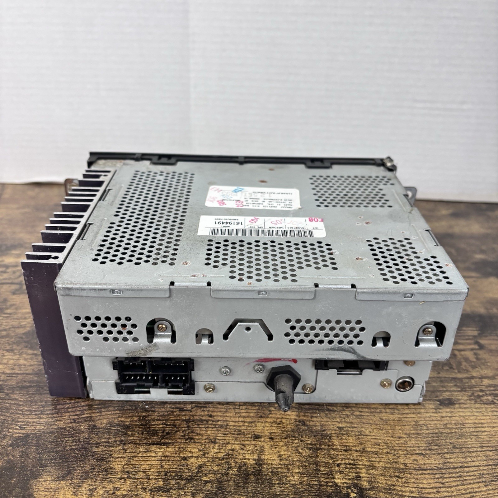 DELCO GM CHEVY AM/FM/CD RADIO “Model 16194491 98-01 Chevy S10, Camaro, Blazer