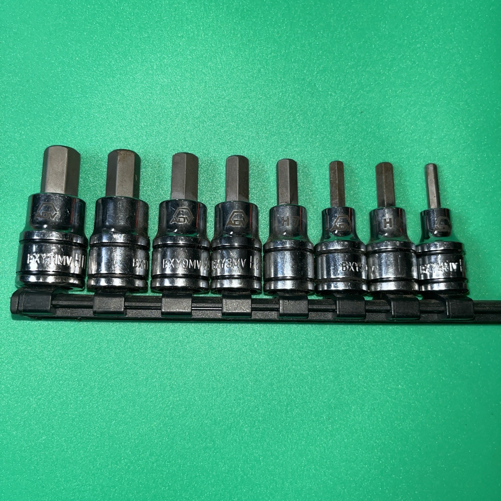 8 Piece 3/8″ Drive Metric ADV Hex Bit Socket Set H4-H11